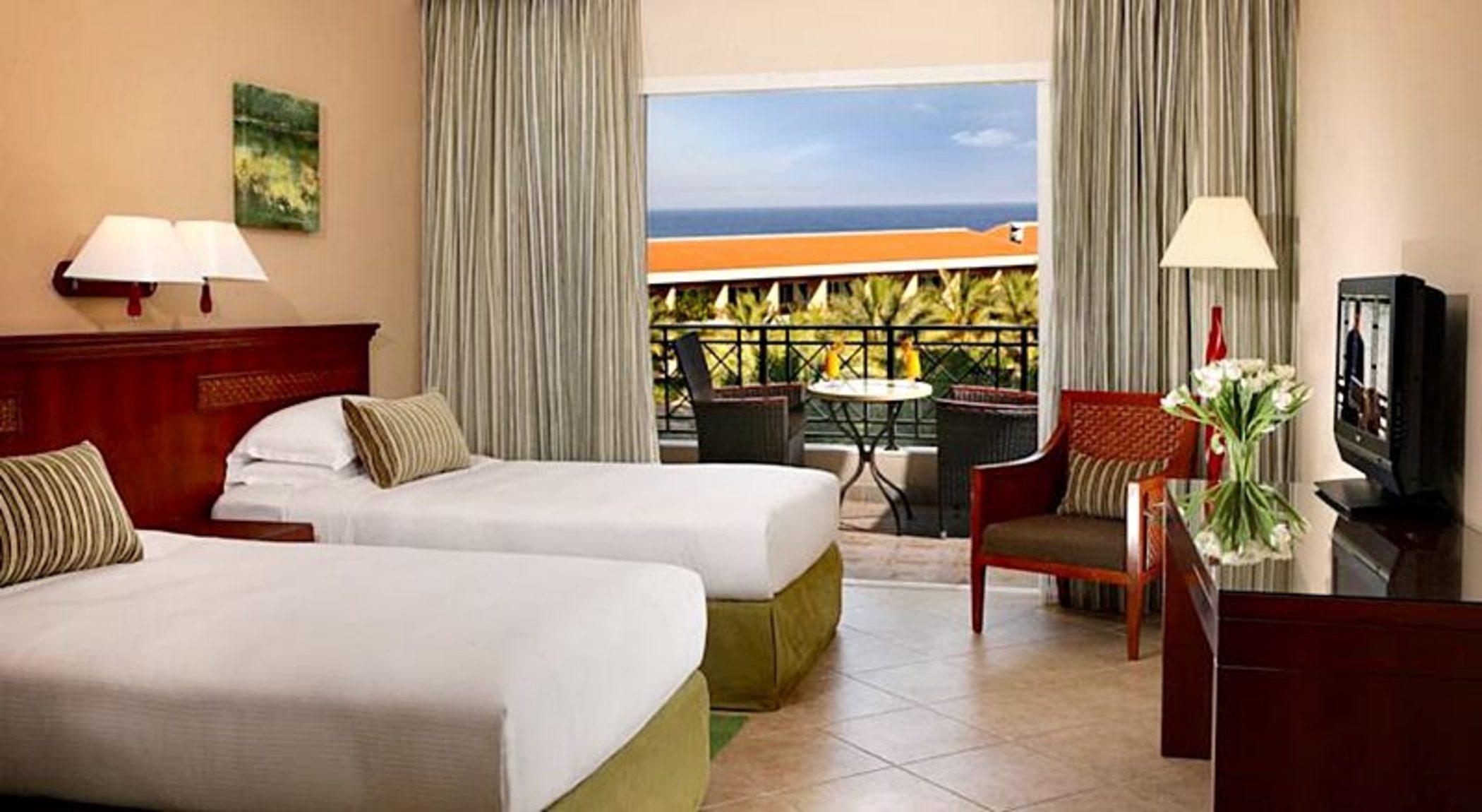 Fujairah Rotana & - Al Aqah