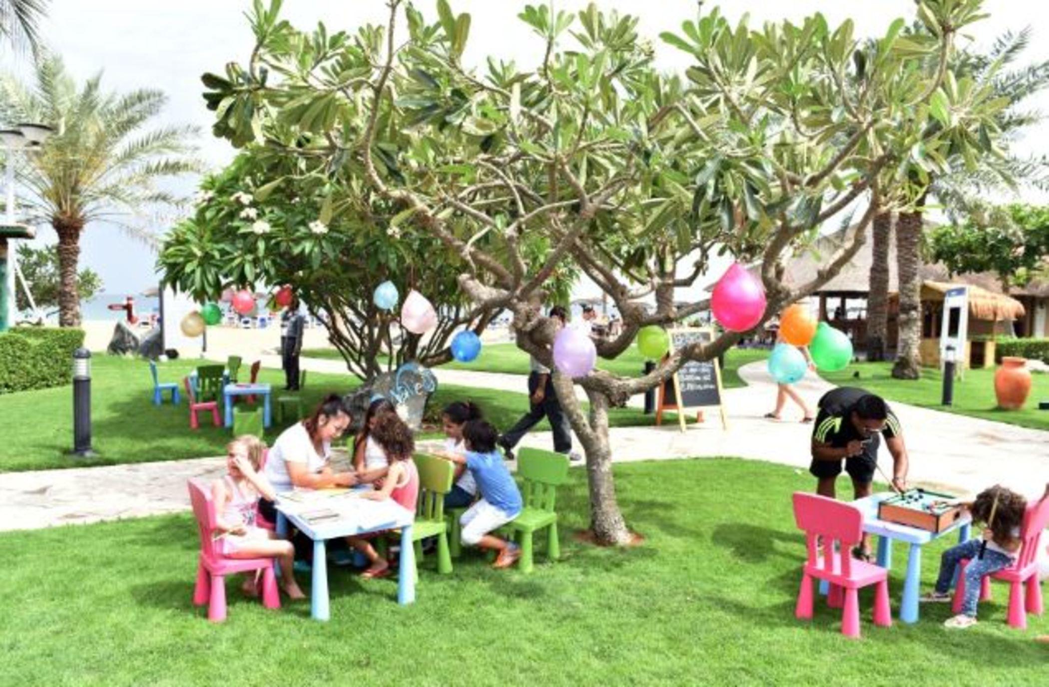 Resort Fujairah Rotana & - 5*